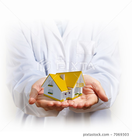 Residential building 7069303