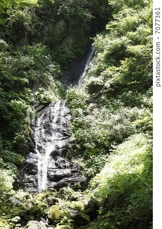 不動的瀑布 7077361