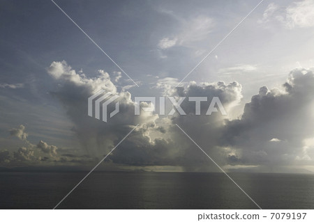 馬六甲海峽清早海Cumulonimbus 馬六甲海峽清早海Cumulonimbus 7079197