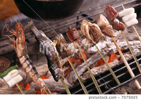 烤的油炸食品 7079885