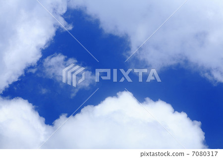 雲 7080317