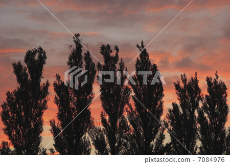 A sunset A sunset 7084976