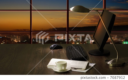 Office at night 7087912