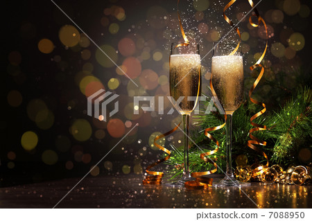 Glasses of champagne at new year party 7088950