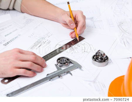 construction project papers 7090724
