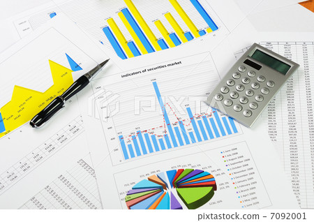 Charts and graphs of sales Charts and graphs of sales 7092001