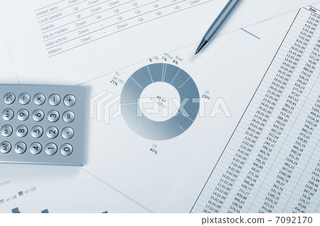Charts and graphs of sales Charts and graphs of sales 7092170