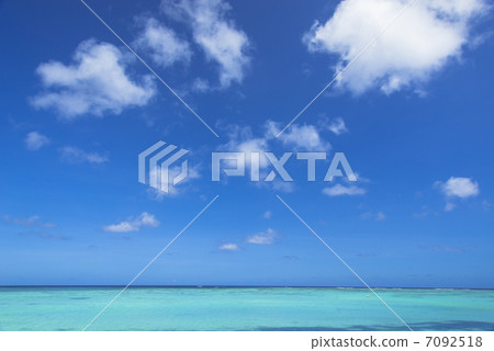 Sea and sky of Guam 7092518