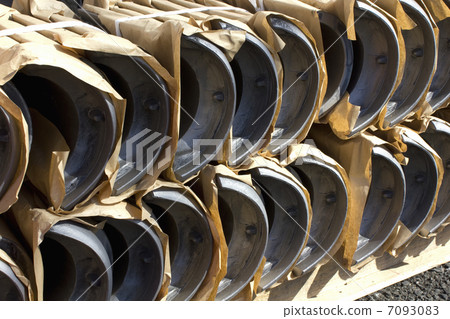 新屋頂瓦片 7093083