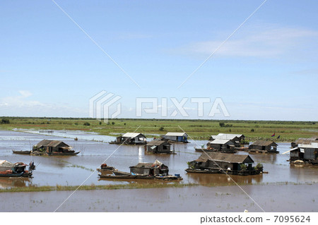 Tonle Sap Lake Tonle Sap Lake 7095624