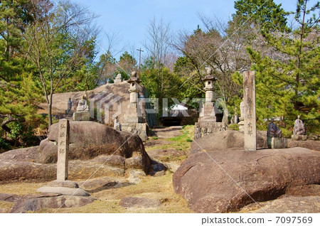岐阜縣的Gohyakurakan寺。 7097569