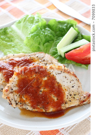 sauteed pork 7099833