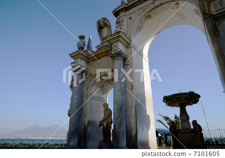 那不勒斯巨人的噴泉 7101605