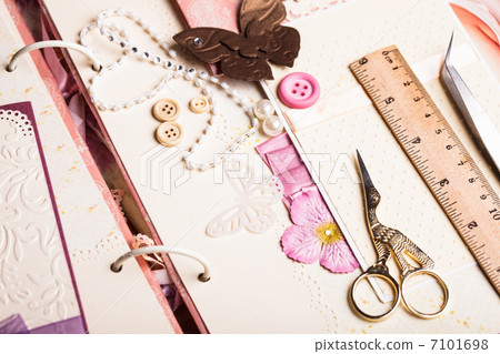 A making album 7101698