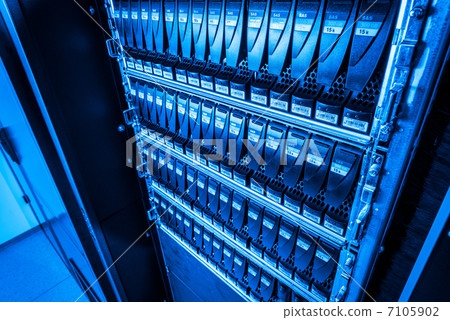 data center 7105902