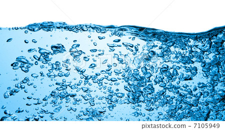 bubbles in water 7105949
