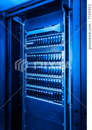 data center 7105952