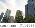 High things in urban buildings · · · High things in urban buildings · · · 7114144