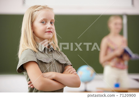 Little girl at school class Little girl at school class 7120900