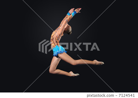 Young woman in gymnast suit posing 7124541
