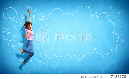 Modern style dancer posing 7125178