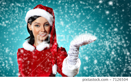 Portrait of girl wearing santa claus clothes 7126504