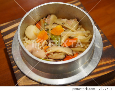 Chicken potted pots 7127324