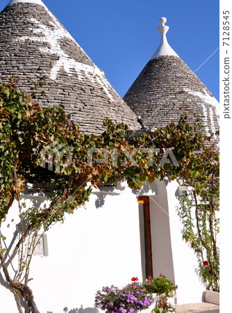 阿爾貝羅貝洛 7128545