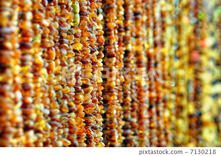 ropes of amber 7130218