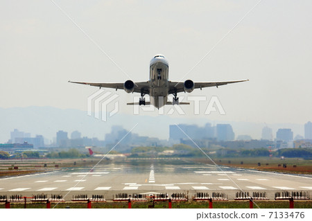 airborne 7133476