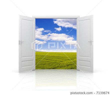Door to spring 7139674