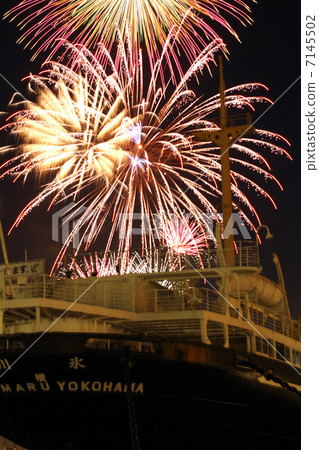 2012 Yokohama Sparkling Twilight的煙花山下公園前海 7145502