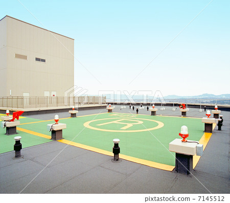 Tall building Rooftop / rooftop heliport Tall building Rooftop / rooftop heliport 7145512