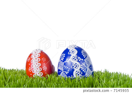 easter eggs in grass 7145935