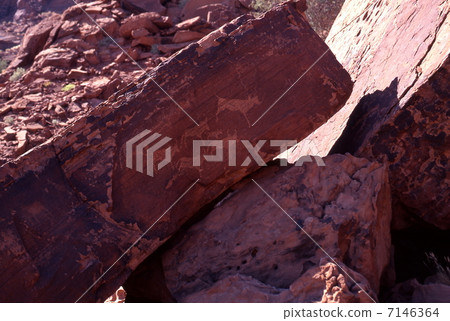 Twowy full fontane's line drawing 7146364