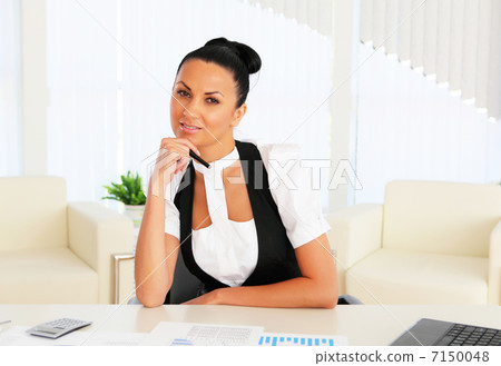 young business woman with papers 7150048