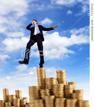 Young businessman taking risky steps 7153032