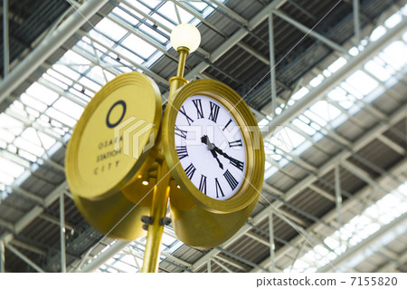 Osaka station big clock 7155820