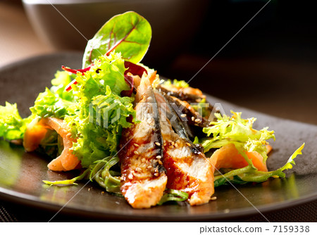 Salad With Smoked Eel with Unagi Sauce Salad With Smoked Eel with Unagi Sauce 7159338