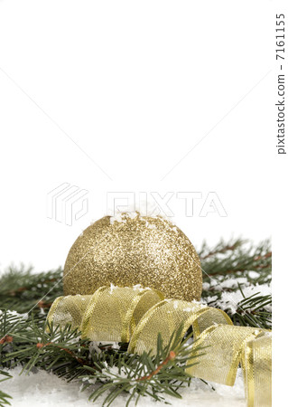 christmas ornament with ball 7161155