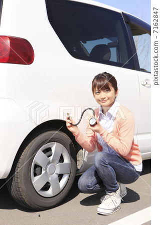 Tire air pressure check 7162847