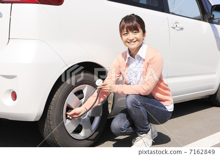 Tire air pressure check 7162849