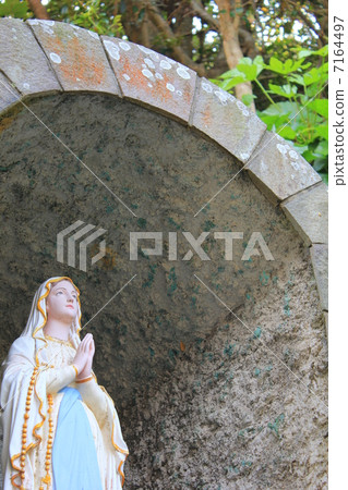 Statue of Virgin Mary Statue of Virgin Mary 7164497