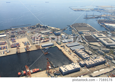 Aerial photograph of Honmoku Foot in Yokohama 7169178