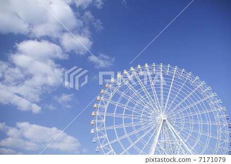 Ferris wheel  Ferris wheel  7171079