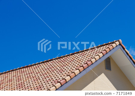 Roof of western tile and sky 7171849