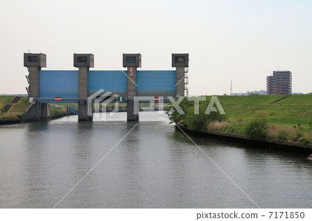 Iwakabu Lake 7171850