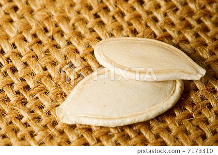 Pumpkin seeds 7173310