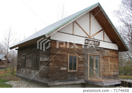 Naoki Sakamoto Memorial Hall Nakajuna Village 7174688