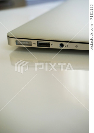 PC USB端口 7181133